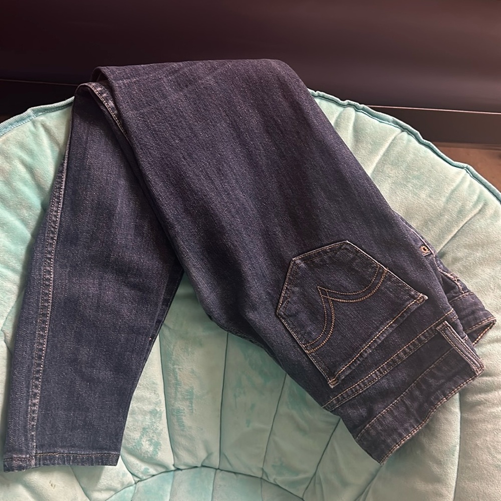 Levi’s dark blue denim jeans